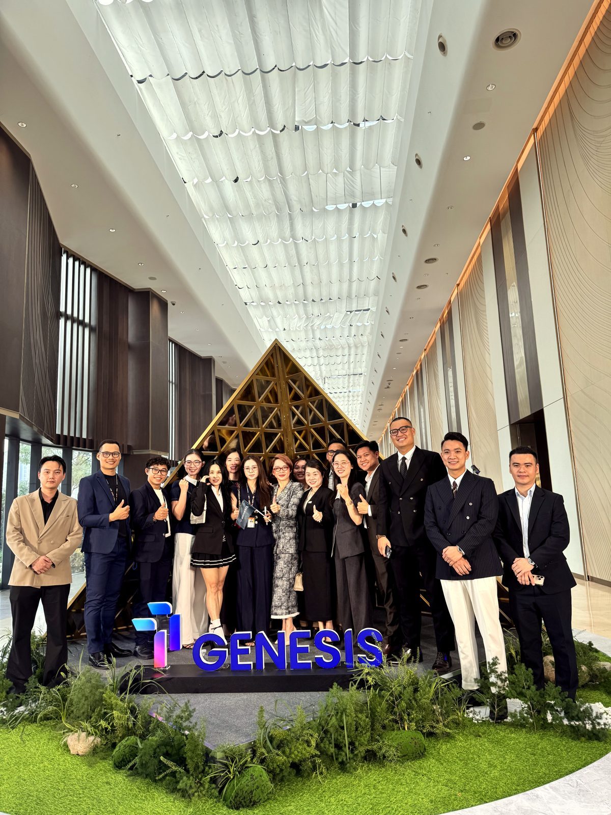 Đội ngũ IQI Việt Nam tại sự kiện TT Genesis